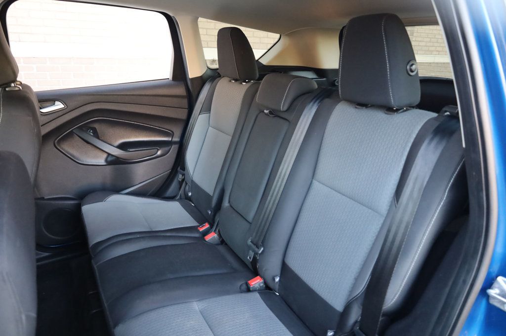 2019 Ford Escape SE photo 19