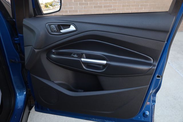 2019 Ford Escape SE FWD - 22907924 - 25