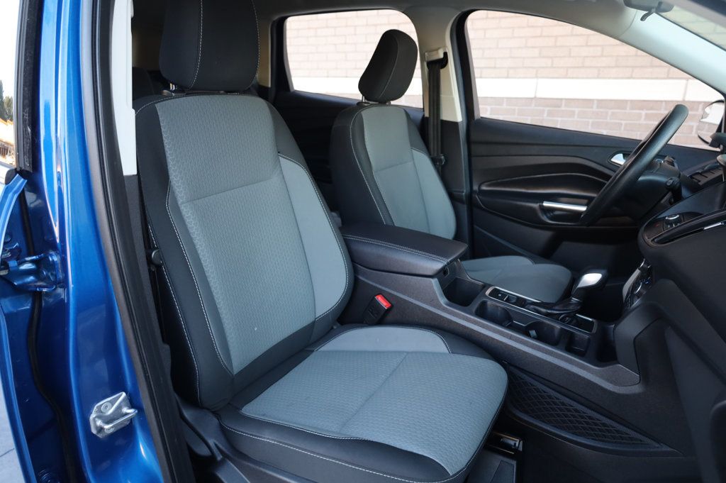 2019 Ford Escape SE photo 25