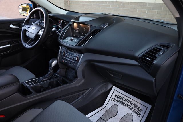 2019 Ford Escape SE FWD - 22907924 - 28