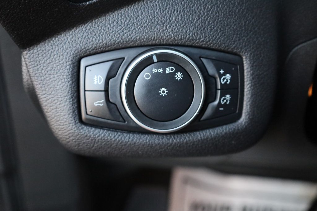 2019 Ford Escape SE photo 33