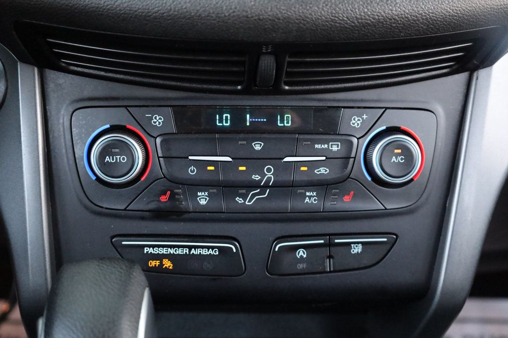2019 Ford Escape SE photo 37