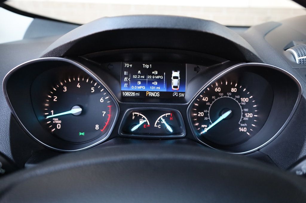 2019 Ford Escape SE photo 39