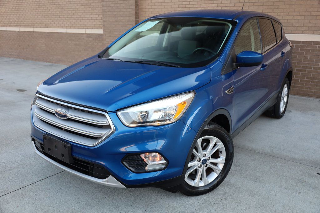2019 Ford Escape SE photo 5