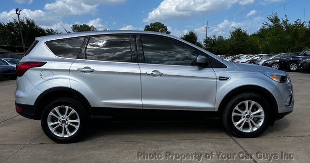 2019 Ford Escape SE FWD - 23066744 - 4