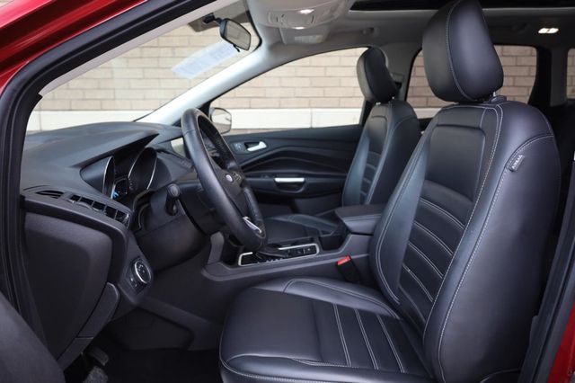 2019 Ford Escape SEL - 23046774 - 15