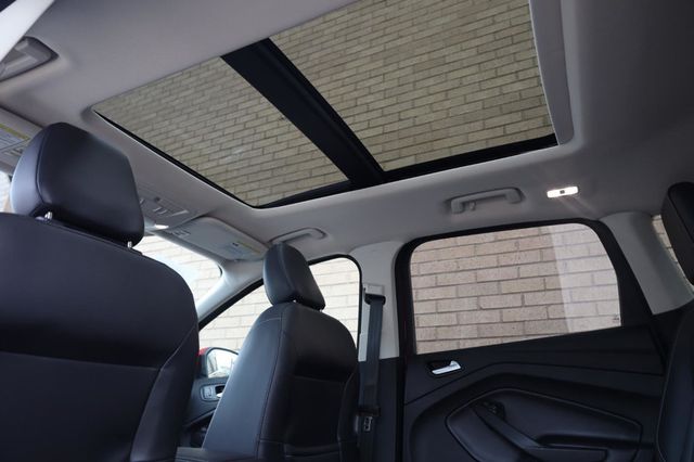 2019 Ford Escape SEL - 23046774 - 18