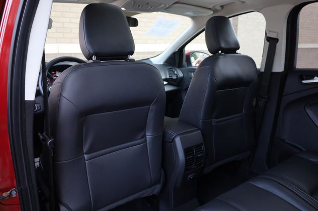 2019 Ford Escape SEL - 23046774 - 19