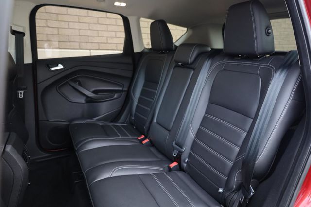 2019 Ford Escape SEL - 23046774 - 21