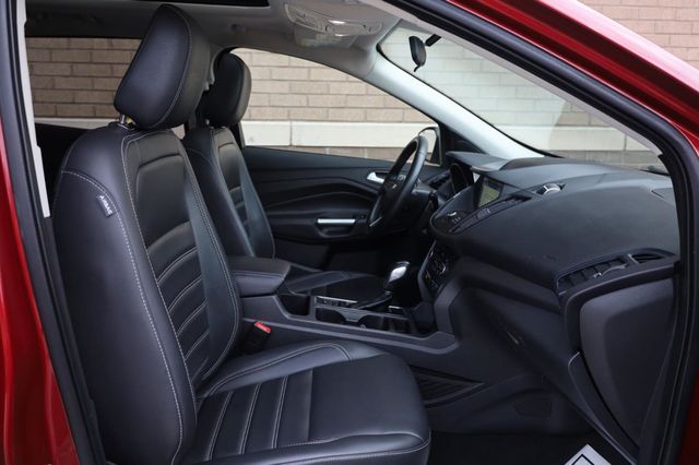 2019 Ford Escape SEL - 23046774 - 28