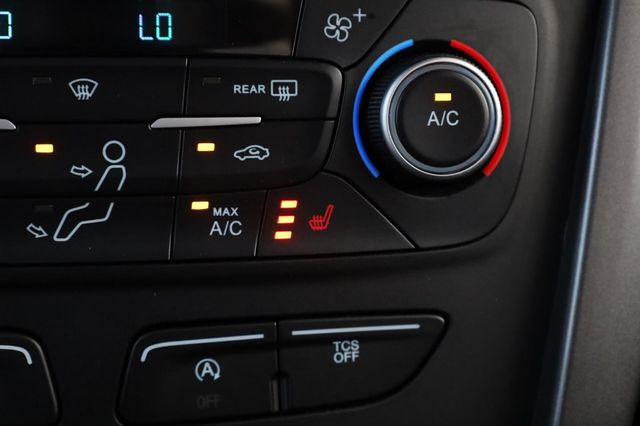 2019 Ford Escape SEL - 23046774 - 44