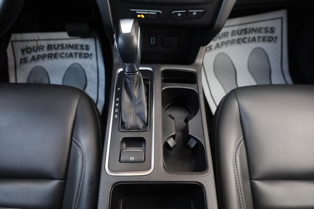 2019 Ford Escape SEL - 23046774 - 45