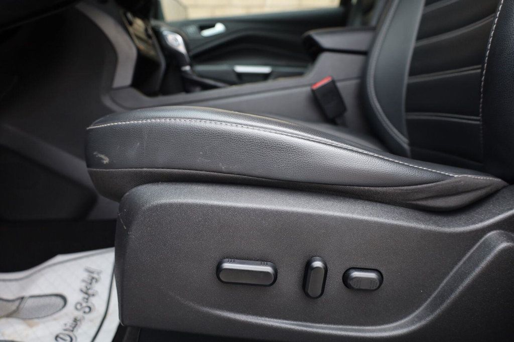 Ford Escape photo 19