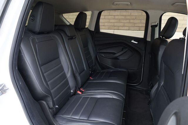 2019 Ford Escape SEL - 23088015 - 23