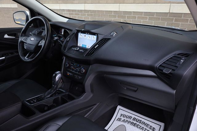 2019 Ford Escape SEL - 23088015 - 28