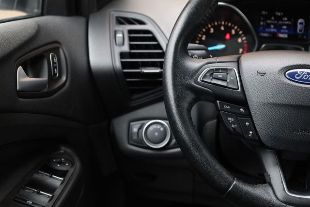 2019 Ford Escape SEL - 23088015 - 31