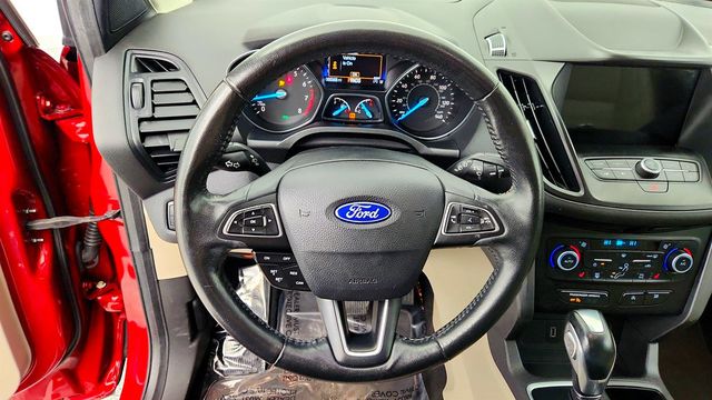2019 Ford Escape SEL - 22970704 - 12