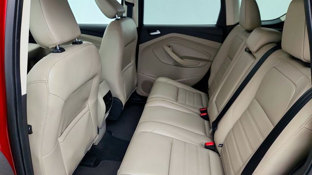 2019 Ford Escape SEL - 22970704 - 19