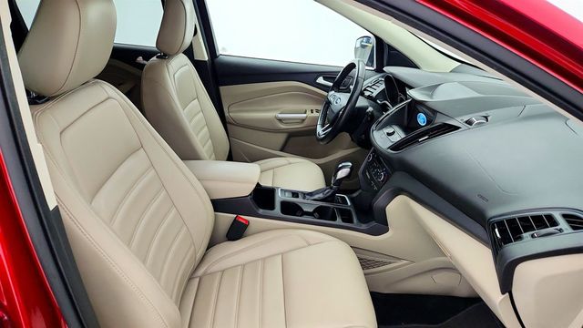 2019 Ford Escape SEL - 22970704 - 22