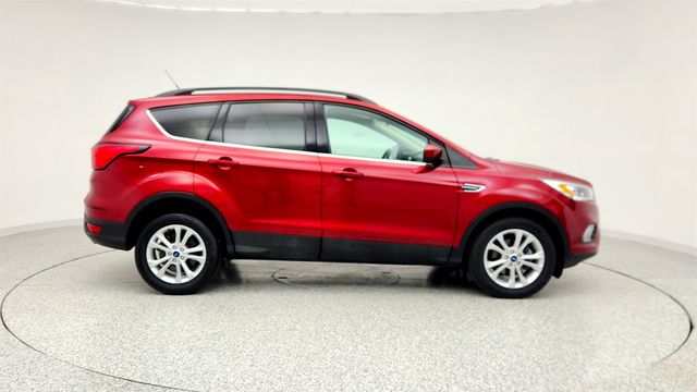 2019 Ford Escape SEL - 22970704 - 3