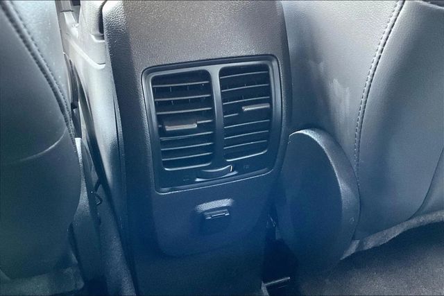 2019 Ford Escape SEL 4WD - 22957985 - 23