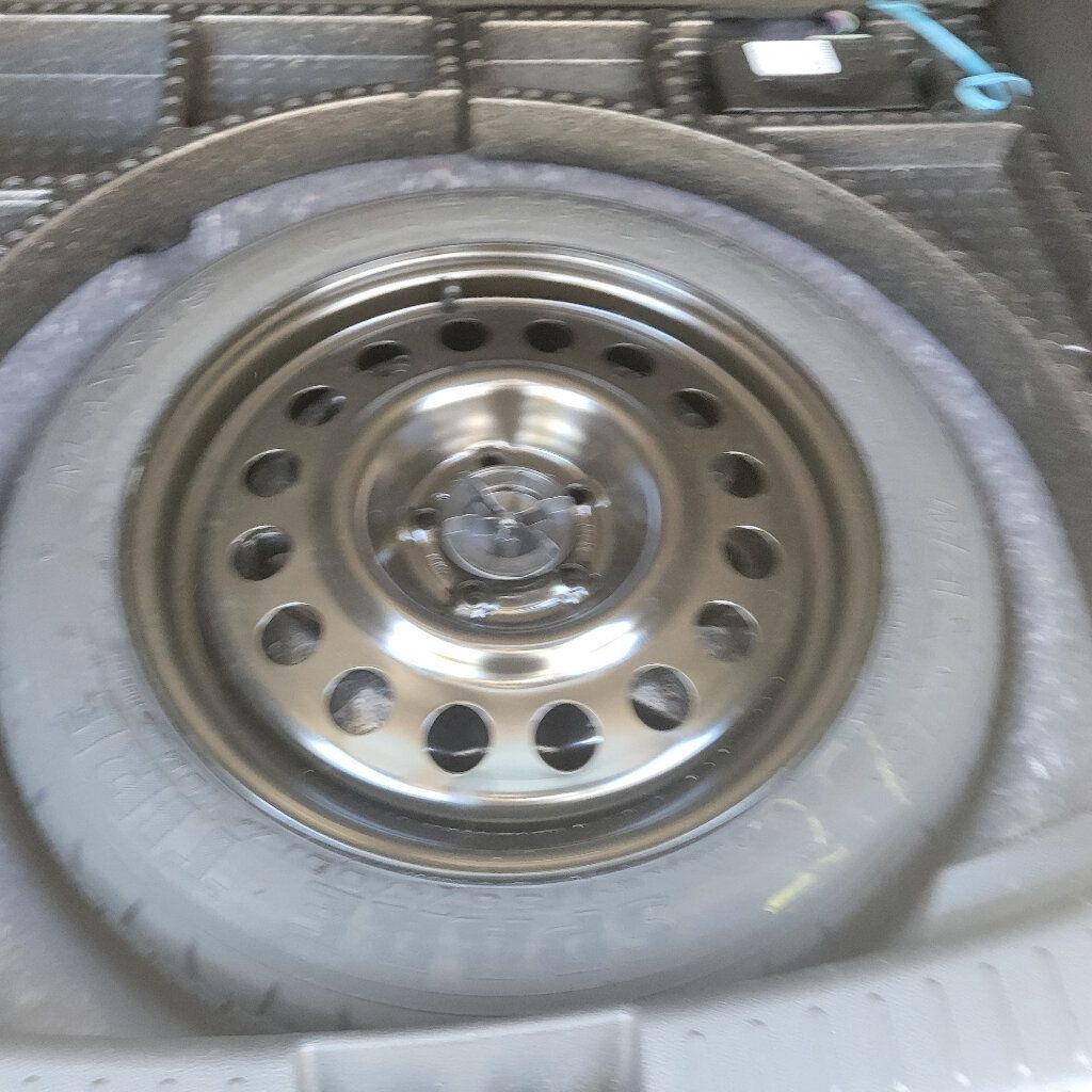 2019 Ford Escape SEL photo 15