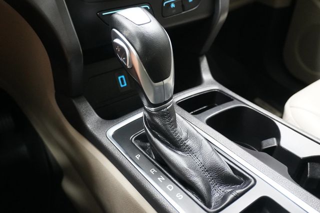 2019 Ford Escape SEL FWD - 22941109 - 18