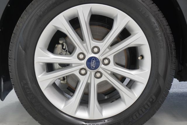 2019 Ford Escape SEL FWD - 22941109 - 23