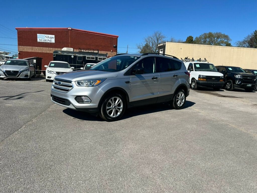 2019 Ford Escape SEL FWD - 22634439 - 9