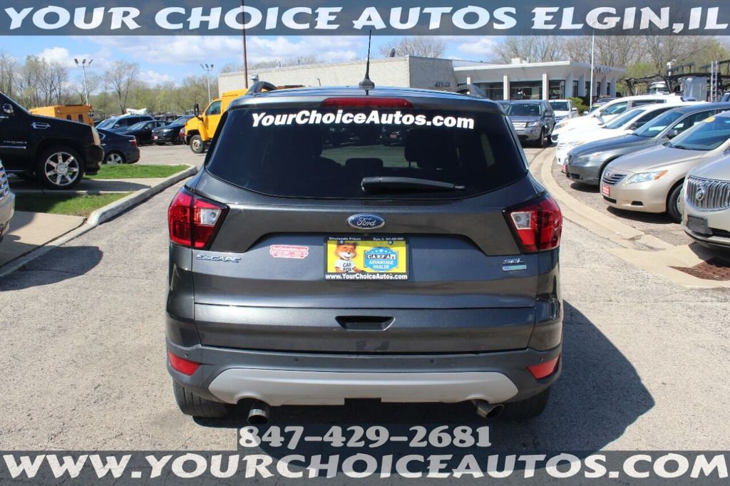 2019 Ford Escape SEL FWD - 21907297 - 3