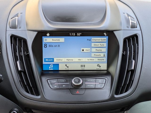 2019 Ford Escape SEL FWD - 22977087 - 17