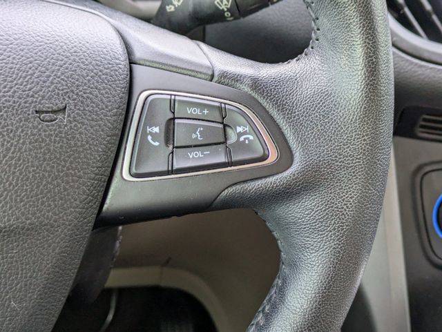 2019 Ford Escape SEL FWD - 22977087 - 26