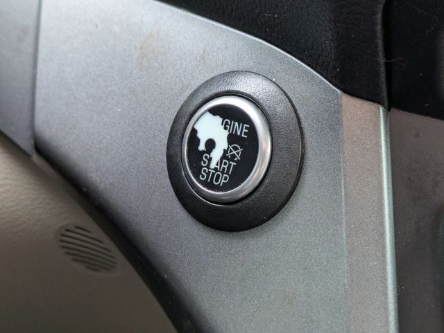 2019 Ford Escape SEL FWD - 22977087 - 28