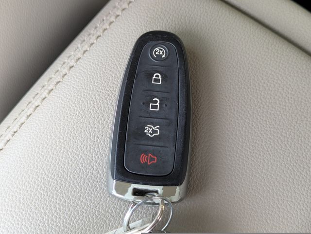 2019 Ford Escape SEL FWD - 22977087 - 29