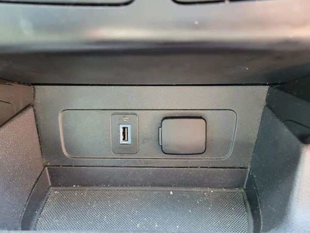 2019 Ford Escape SE Sport Utility 4D - 23032405 - 19