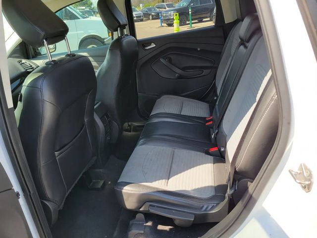 2019 Ford Escape SE Sport Utility 4D - 23032405 - 3