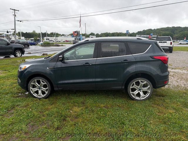 2019 Ford Escape Titanium 4WD - 23038132 - 4