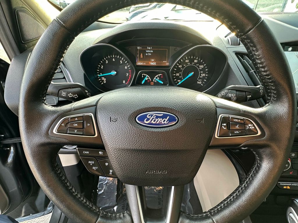 2019 Ford Escape Titanium 4WD - 22031502 - 22