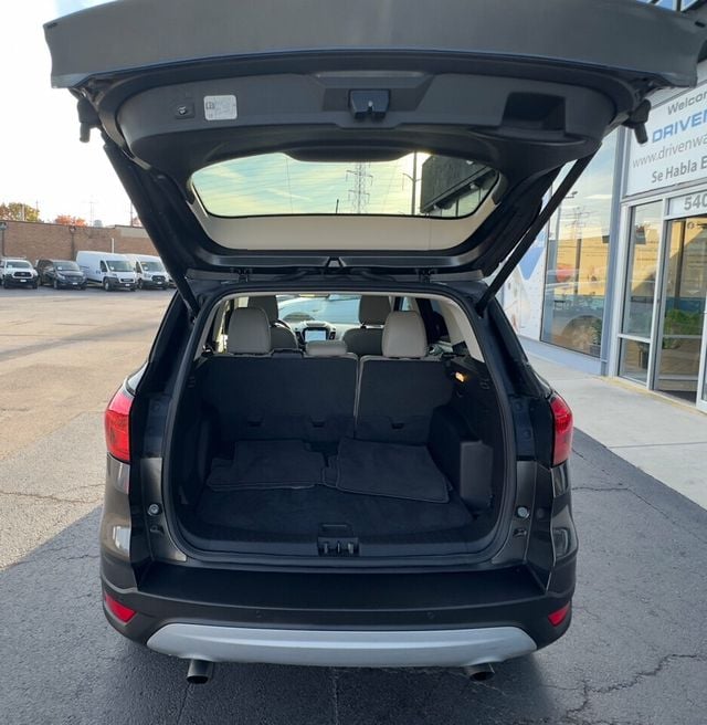 2019 Ford Escape Titanium 4WD - 22031502 - 49