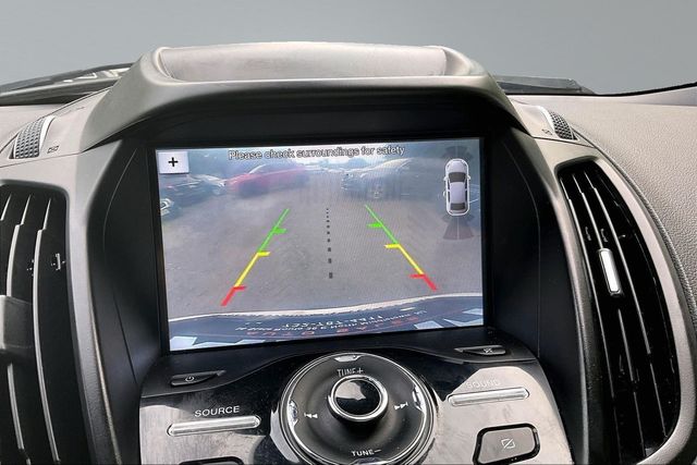 2019 Ford Escape Titanium 4WD - 23066769 - 26