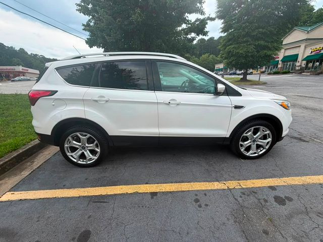 2019 Ford Escape Titanium 4WD - 23039295 - 1