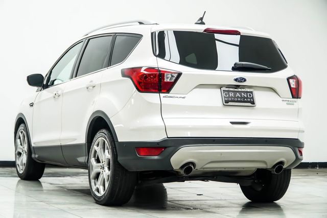 2019 Ford Escape Titanium FWD - 23068184 - 9