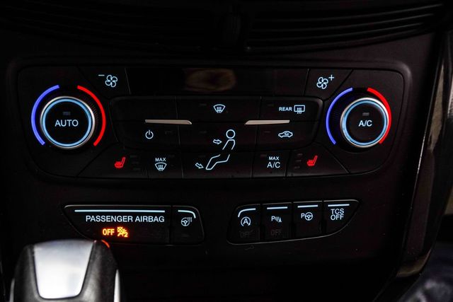2019 Ford Escape Titanium FWD - 23068184 - 21