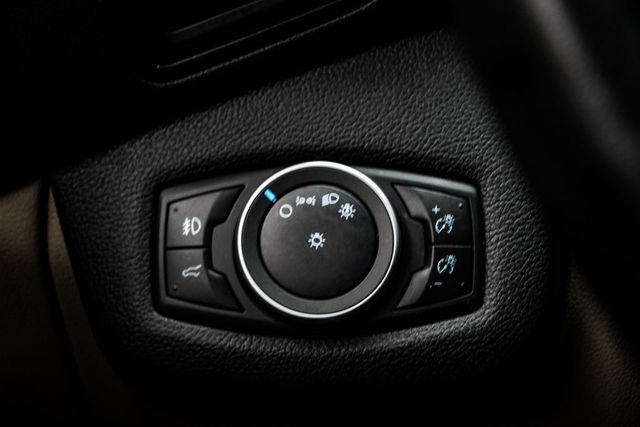 2019 Ford Escape Titanium FWD - 23068184 - 32