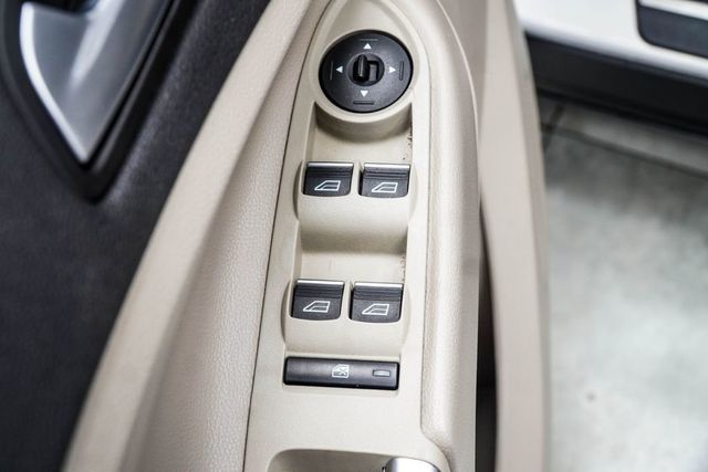 2019 Ford Escape Titanium FWD - 23068184 - 35