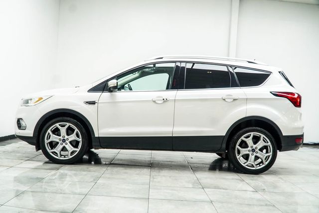 2019 Ford Escape Titanium FWD - 23068184 - 8