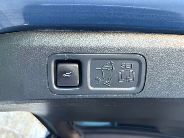 2019 Ford Expedition 2019 Ford Expedition Platinum (2 OWNERS) - 23027719 - 42
