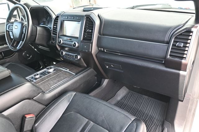 2019 Ford Expedition Limited 4WD Driver Assistance Pkg Navigation Panoramic Roof - 22995029 - 10