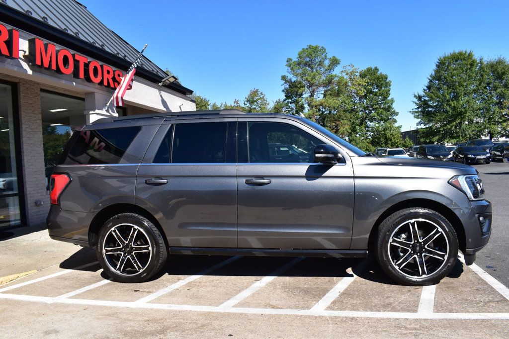 2019 Ford Expedition Limited photo 2