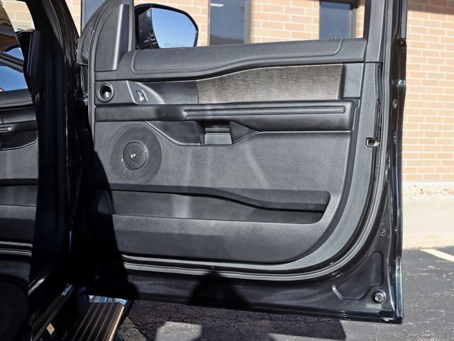 2019 Ford Expedition Limited 4x4 - 22970679 - 31